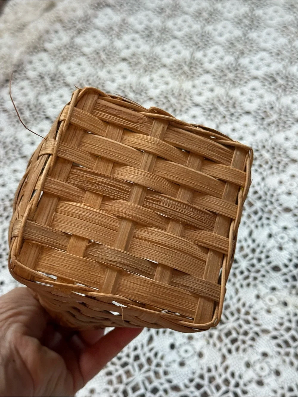 Vintage Mini Woven Splint Basket with Handle Primitive Country Decor